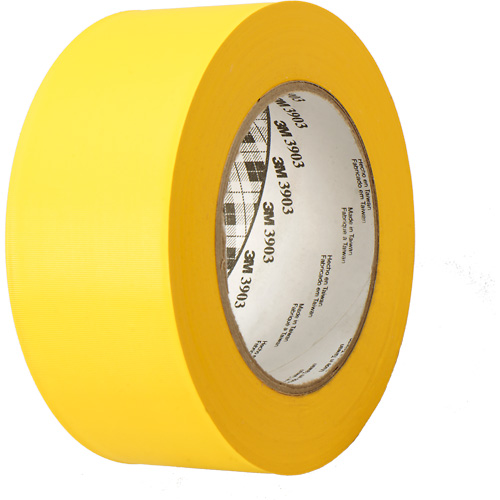 Rubans adh&eacute;sifs en vinyle 3903, 49" (4,08') la x 46 m (151') lo, 6,5 mils, Jaune Moffatt Supply & Specialties