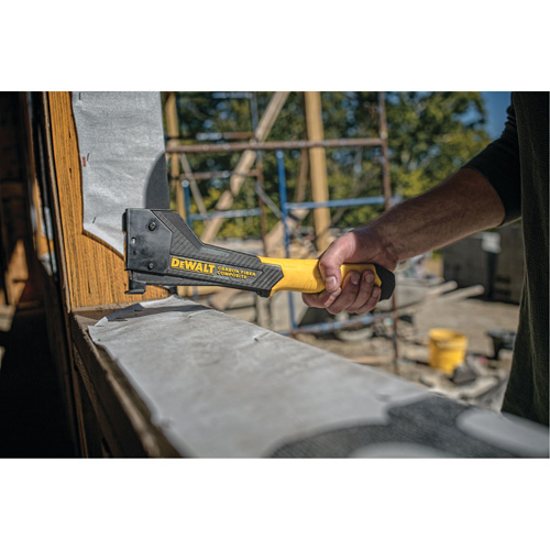 Pistolet-agrafeur en fibre de carbone composite, 5/16" - 1/2" Moffatt Supply & Specialties