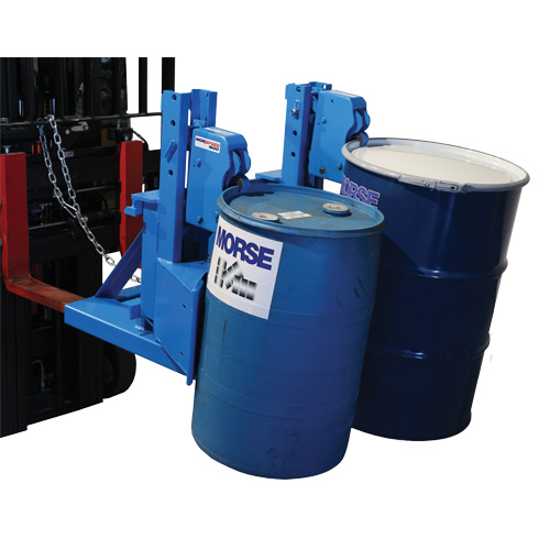 Manipulateur de barils MORSPEED 1500 pour chariot &eacute;l&eacute;vateur, Pour 55 gal. US (45 gal. imp.) Moffatt Supply & Specialties