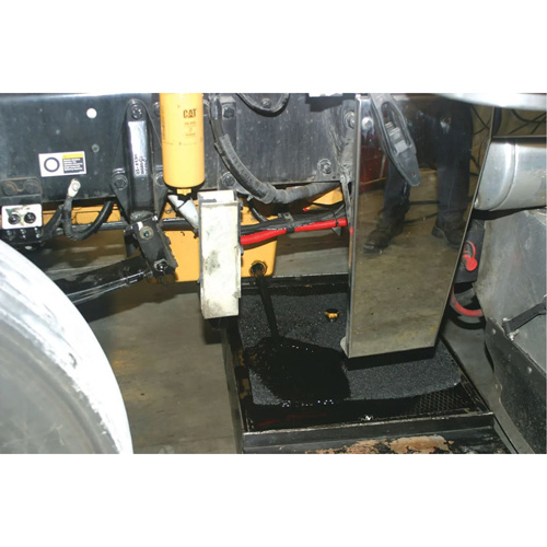 22" Square No Splatter Pad Moffatt Supply & Specialties