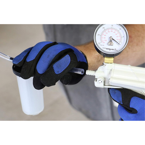 Trousse dentretien automobile et de purge de freins Moffatt Supply & Specialties