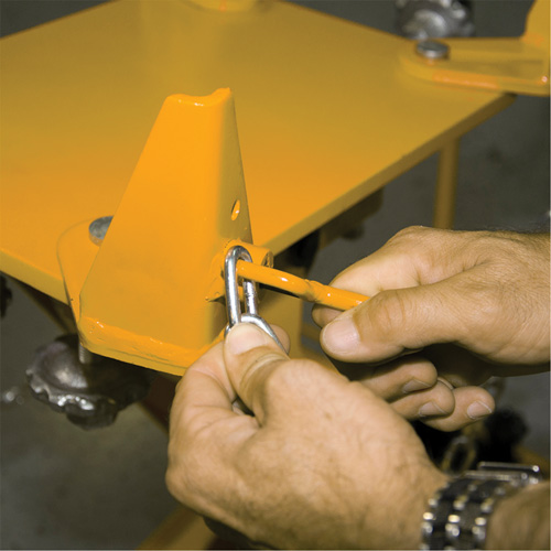 Cric de transmission Yellow Jackit, Cap. de levage 2,2 tonnes Moffatt Supply & Specialties