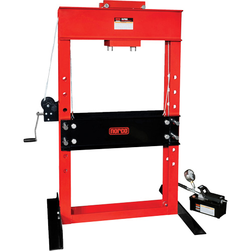 Presse pour atelier op&eacute;r&eacute;e par une pompe/hydraulique &agrave; air, Capacit&eacute; 50 tonnes Moffatt Supply & Specialties