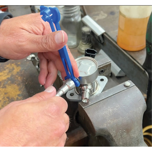 Outil de d&eacute;connexion de conduite de carburant &agrave; profil bas de 5/16 po et 3/8 po pour Ford Moffatt Supply & Specialties