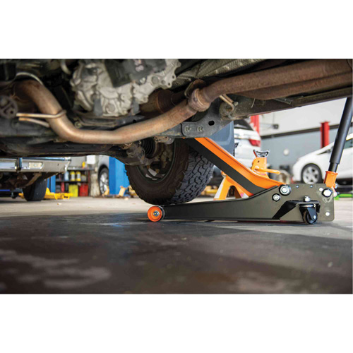 High-Lift Jack with 2-Piece Handle, 3.5 Ton(s) Capacity, 3-7/20" Lowered, Manual Hydraulic Moffatt Supply & Specialties