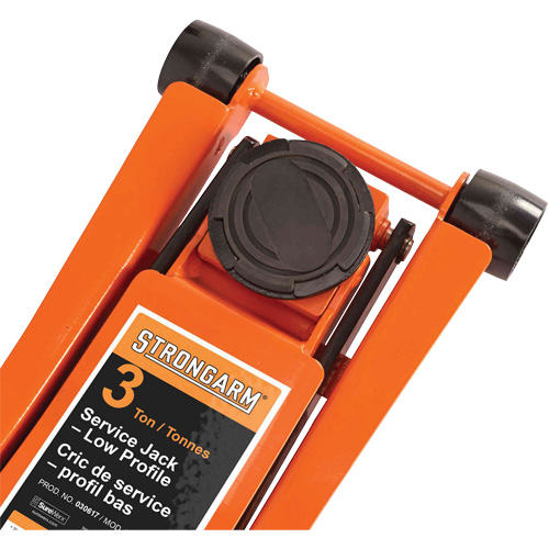 Low Profile Service Jack, 3 Ton(s) Capacity, 2-19/20" Lowered, 19-9/10" Raised, Manual Hydraulic Moffatt Supply & Specialties