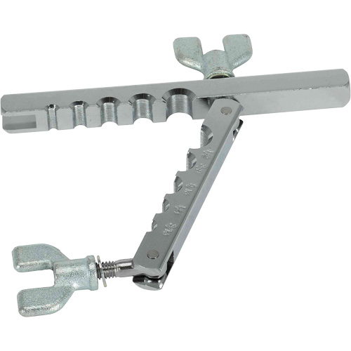 Trousse d'outils d'&eacute;vasement double SAE de 7 morceaux avec coffret moul&eacute; par soufflage Moffatt Supply & Specialties