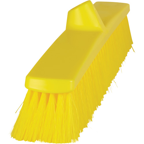 Balai-brosse ColorCore, Crins Fin, 24", Polypropyl&egrave;ne, Jaune Moffatt Supply & Specialties