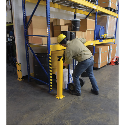 Borne, Acier, 42" h x 5-1/2" la, Jaune Moffatt Supply & Specialties