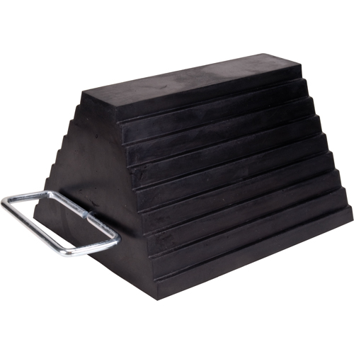 Cale de roue, 9" x 8" x 6", Noir Moffatt Supply & Specialties