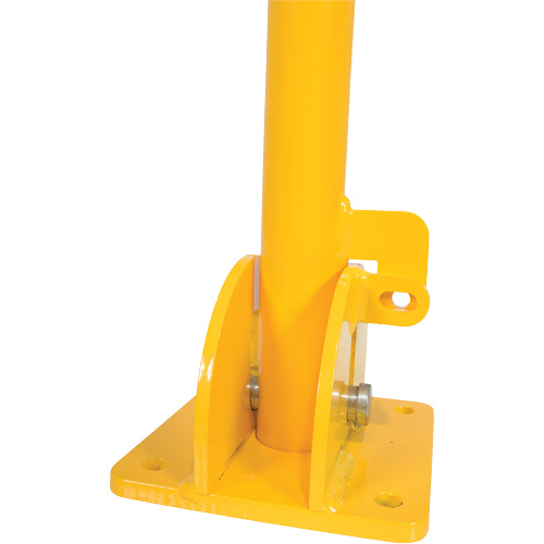 Butoirs repliables, Acier, 42" h x 1-3/4" la, Jaune Moffatt Supply & Specialties