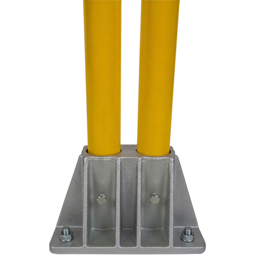 Garde-corps pour barri&egrave;re de s&eacute;curit&eacute;, Acier, 120" lo x 42" h, Jaune Moffatt Supply & Specialties