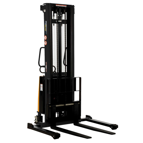 Gerbeur pour chariot &eacute;l&eacute;vateur, Fonctionnement &eacute;lectrique, Capacit&eacute; 2000 lb, Lev&eacute;e max 137" Moffatt Supply & Specialties