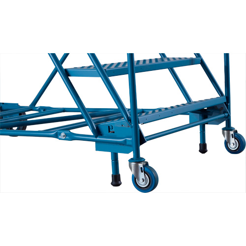 Escabeau roulant certifi&eacute; CSA avec marche verrouillable, 16 marches, Largeur de la marche 30", Hauteur de la plateforme 144", Acier Moffatt Supply & Specialties