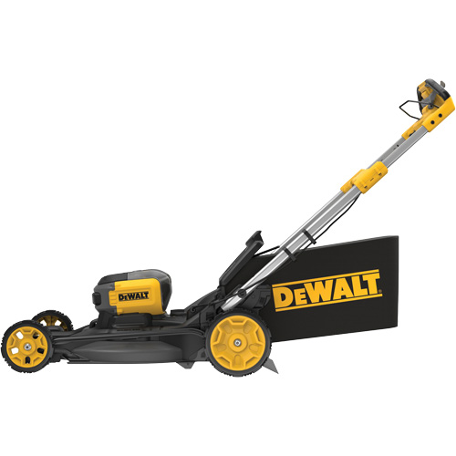 Trousse tondeuse &agrave; gazon autopropuls&eacute;e sans balais sans fil avec roues motrices arri&egrave;res 60 V MAX*, Pouss&eacute;e automatique, &agrave; pile, Largeur de coupe 21" Moffatt Supply & Specialties