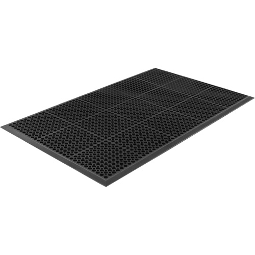 Competitor Series Mats, Slotted, 3' x 5' x 7/8", Black, Natural Rubber Moffatt Supply & Specialties