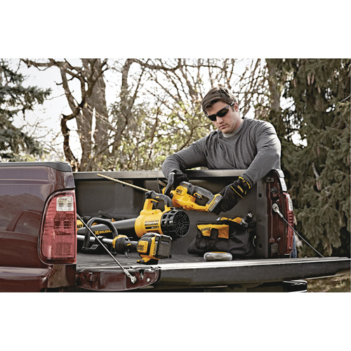 MAX* Hedge Trimmer, 22", 20 V, Battery Powered Moffatt Supply & Specialties
