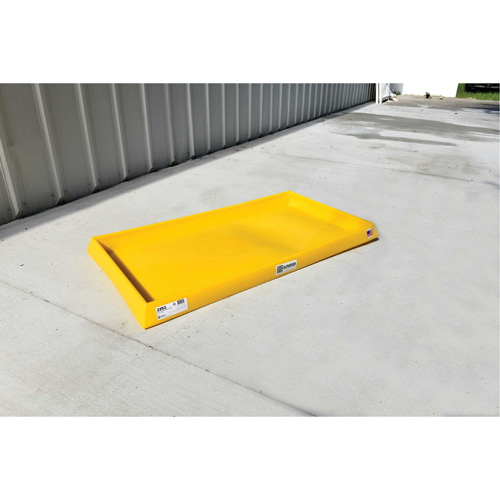 Plateaux Ultra-Containment Tray, 54" lo x 29,8" la x 3,5" h, Cap. de d&eacute;versement 16,5 gal. US Moffatt Supply & Specialties