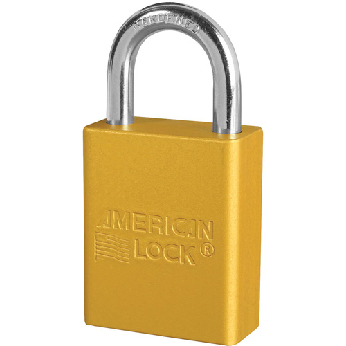 Cadenas de s&eacute;curit&eacute; American Lock, Jaune, Cl&eacute;s identiques, Aluminium, Largeur de 1-1/2" Moffatt Supply & Specialties