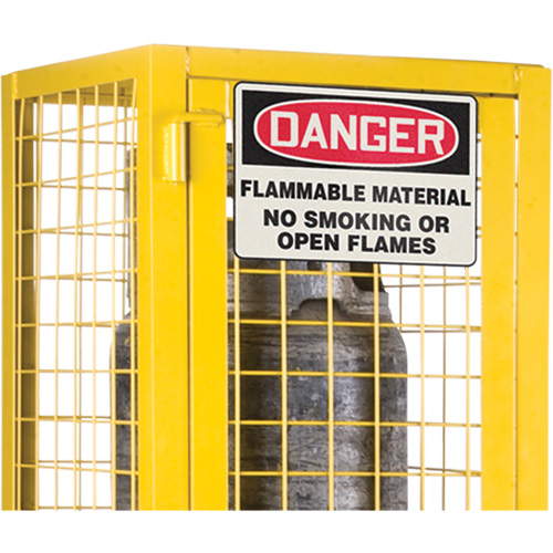 Armoire de s&eacute;curit&eacute; pour cylindres de gaz conforme aux normes de la CSA, nbre de bouteilles: 2, 17" , 17" , 69" , Jaune Moffatt Supply & Specialties