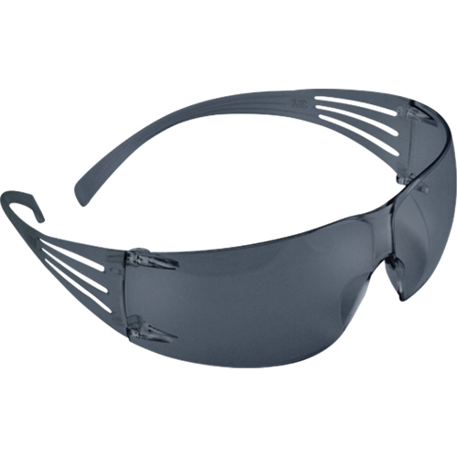 Lunettes de s&eacute;curit&eacute; SecureFit s&eacute;rie 200, Lentille Grise/fum&eacute;e, Antibu&eacute;e, ANSI Z87+/R&eacute;pond ou surpasse la norme CSA Z94.3 Moffatt Supply & Specialties