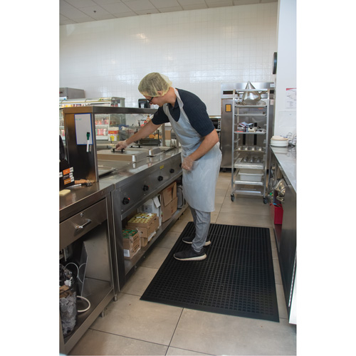 Anti-Fatigue Matting, Slotted, 3' x 5' x 7/8", Black, Natural Rubber Moffatt Supply & Specialties