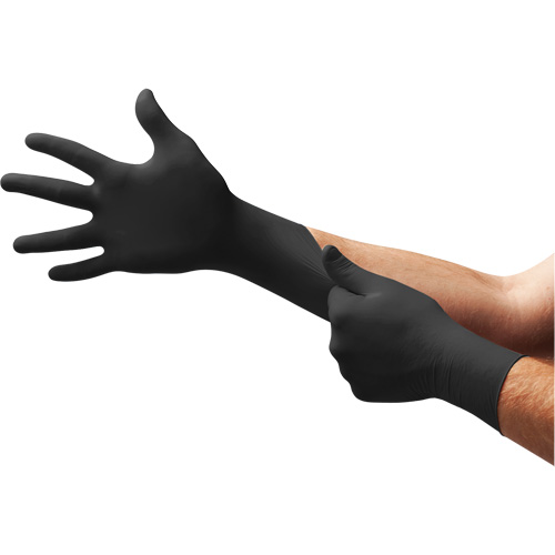 Gants d'examen MidKnight, Moyen, Nitrile, 4,7 mils, Sans poudre, Noir, Classe 2 Moffatt Supply & Specialties