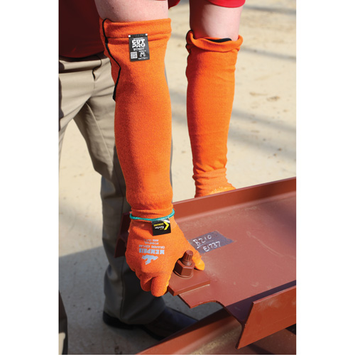 Memphis&reg; Sleeves, Kevlar&reg;, 18", ASTM ANSI Level A5, Orange Moffatt Supply & Specialties