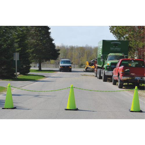 Traffic Cone & Chain Kit, 28", Orange, 4" & 6" Reflective Collar(s) Moffatt Supply & Specialties
