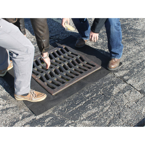 Storm Sentinel&reg; Catch Basin Insert, Oil & Sediment, 60" L x 60" W Moffatt Supply & Specialties