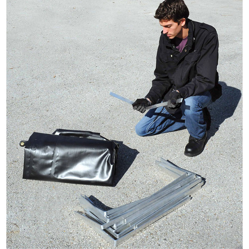Conteneur flexible pour r&eacute;servoir de carburant avec drain Ultra-550 Containment Sump, 102" lo x 72" la, 650 gal. US Capacit&eacute; Moffatt Supply & Specialties