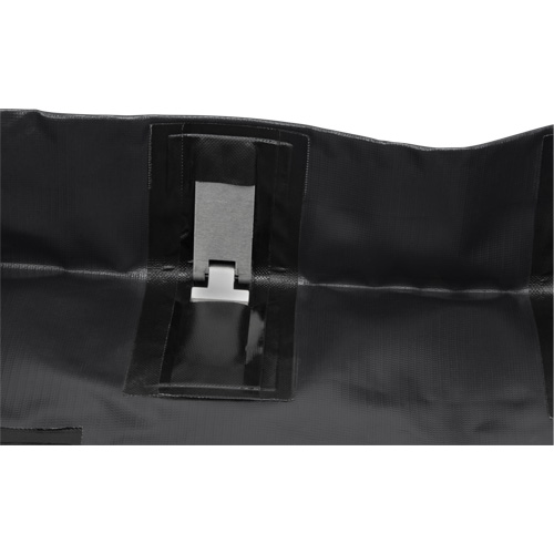 Collapsible Berm, 134 US gal. Capacity, 6' W x 6' L x 6" H, Snap-Up Bracket Moffatt Supply & Specialties