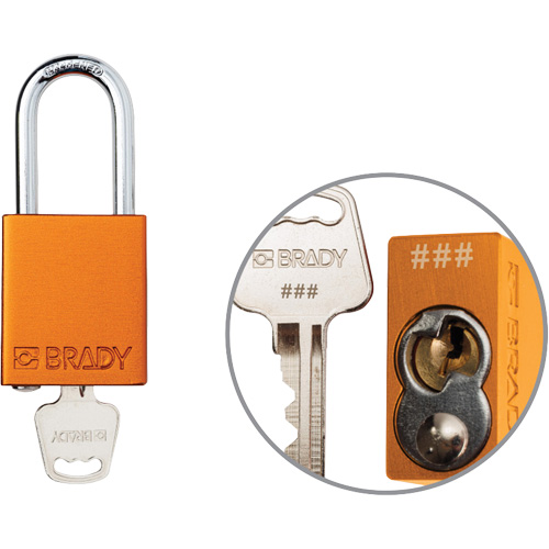 Cadenas de verrouillage de s&eacute;curit&eacute; Velocity Plus, Orange, Cl&eacute;s identiques, Aluminium, Largeur de 1-1/2" Moffatt Supply & Specialties