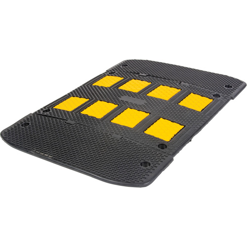 Bosse de d&eacute;c&eacute;l&eacute;ration avec embouts d'extr&eacute;mit&eacute;s, Caoutchouc, 3' lo x 40" la x 2" h Moffatt Supply & Specialties