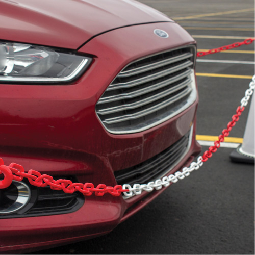 Bicolour Plastic Barrier Chain, Green/White Moffatt Supply & Specialties