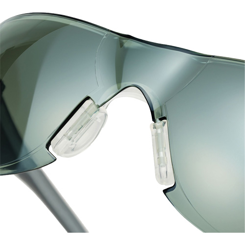Lunettes de s&eacute;curit&eacute; Adapt Lite, Lentille Int&eacute;rieur/ext&eacute;rieur, Antibu&eacute;e/Anti-&eacute;gratignures, ANSI Z87+/R&eacute;pond ou surpasse la norme CSA Z94.3 Moffatt Supply & Specialties