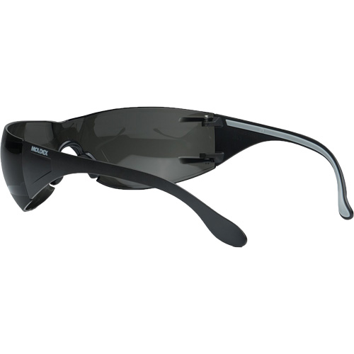 Lunettes de s&eacute;curit&eacute; Adapt Lite, Lentille Fum&eacute;e, Antibu&eacute;e/Anti-&eacute;gratignures, ANSI Z87+/R&eacute;pond ou surpasse la norme CSA Z94.3 Moffatt Supply & Specialties