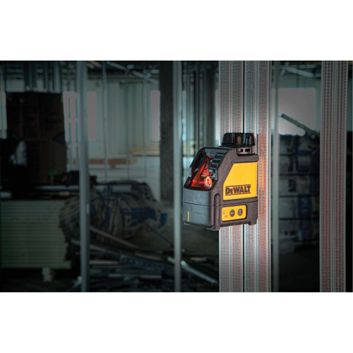 Niveaux laser &agrave; nivellement automatique (horizontal & vertical) Moffatt Supply & Specialties