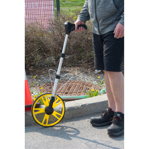 Digital Distance Measuring Wheel, 12.5"/31.8 cm, 99999.9 m Range, Feet/Metres Moffatt Supply & Specialties