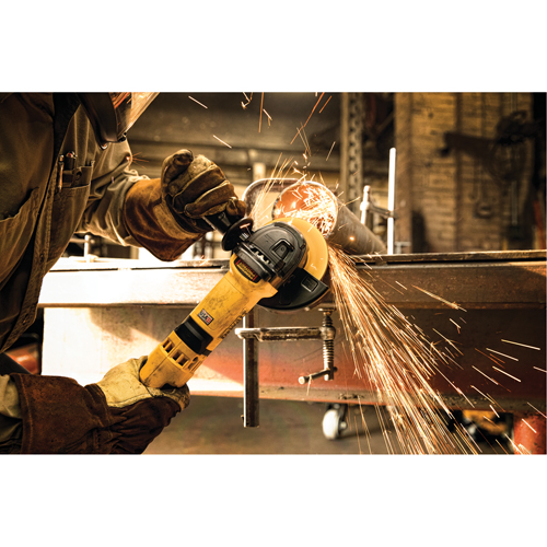 Meuleuse &agrave; angle avec interrupteur &agrave; g&acirc;chette, 6", 120 V, 13 A, 9000 Tr/min Moffatt Supply & Specialties