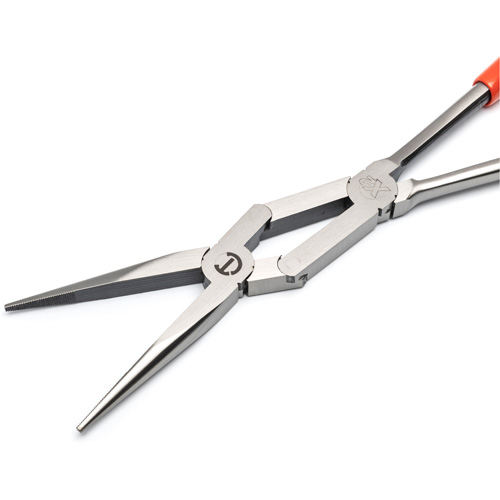 Pinces &agrave; longue port&eacute;e avec manche tremp&eacute; X2, 13" lo Moffatt Supply & Specialties