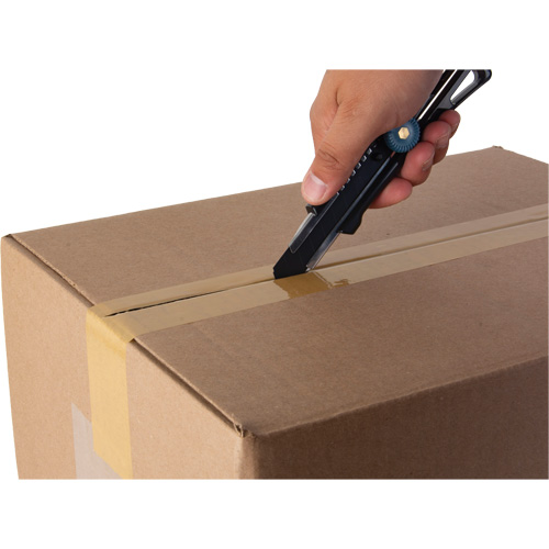 READYEDGE 18mm Professional Knife with Ratchet, Stainless Steel, Heavy-Duty, Plastic Handle Moffatt Supply & Specialties