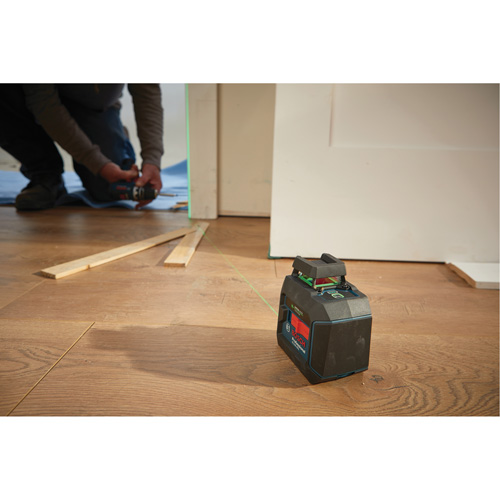 Green-Beam Self-Leveling 360° Cross-Line Laser Moffatt Supply & Specialties