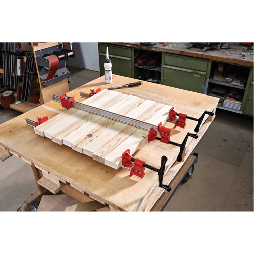 Serre-joint &agrave; barre d'acier &agrave; profil en I robuste, 36" (914,4 mm) capacit&eacute;, 2" (50,8 mm) profondeur Moffatt Supply & Specialties