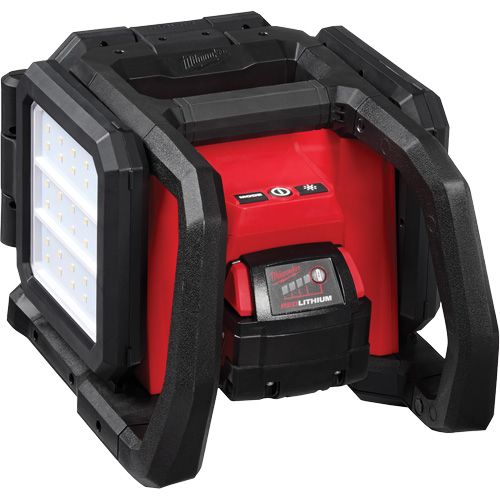 ROVER Dual Power Triple-Panel Flood & Area Light, LED, 4500 Lumens Moffatt Supply & Specialties