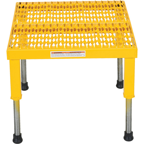 Plate-forme ajustable Step-Mate, 1 marche(s), 23-1/2" la x 19-9/16" lo x 16-1/2" h, Capacit&eacute; 500 lb Moffatt Supply & Specialties