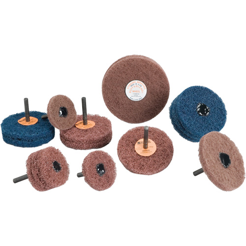 Meule Buff & Blend Standard Abrasives, 3" dia. x 1/4" la, Arbre 1/4", Oxyde d'aluminium Moffatt Supply & Specialties
