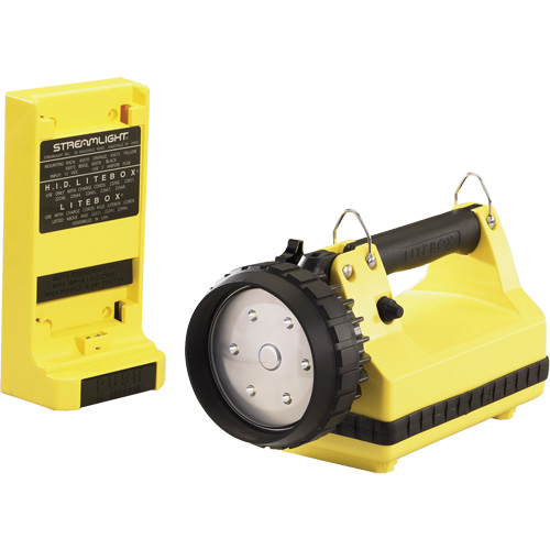 Lanterne avec syst&egrave;me de montage pour v&eacute;hicule E-Flood LiteBox, DEL, 615 lumens, 8 hres de fonctionnement, piles Rechargeable, Compris Moffatt Supply & Specialties