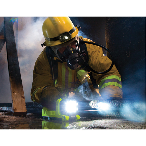 Lantern, LED, 588 Lumens, C Batteries Moffatt Supply & Specialties