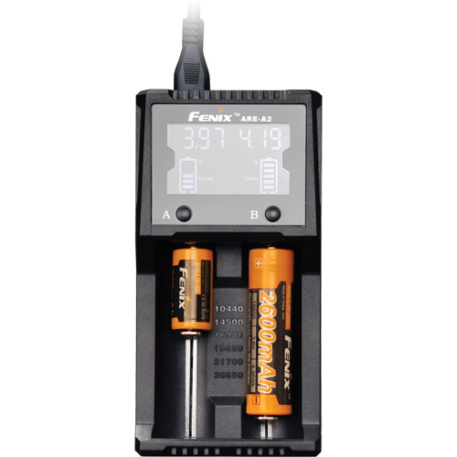 Chargeur de batterie &agrave; deux canaux ARE-A2 Moffatt Supply & Specialties